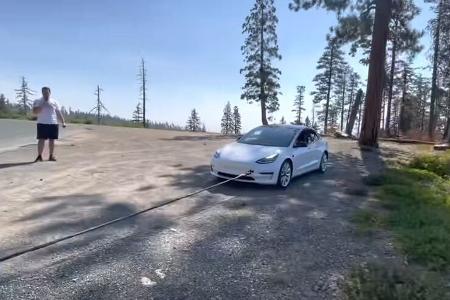 10/2021_Tesla Rekuperation durch Abschleppen