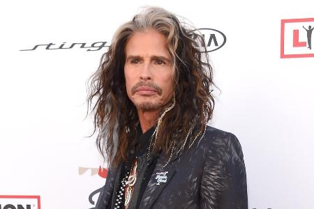 Steven Tyler wehrt sich gegen Vorwürfe sexueller Übergriffe