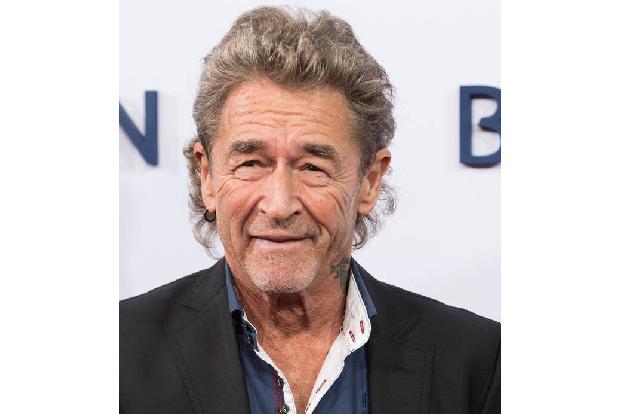 Schlager-Urgestein Peter Maffay liebt Mallorca schon lange und hat mehrere Anwesen auf der Insel, wie es heißt. Außerdem befindet sich sein Tabalugahaus Finca Ca’n Llompart. In der therapeutischen Fin ...