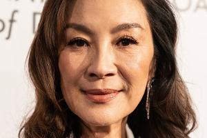 Michelle Yeoh wird in Cannes mit dem Women in Motion Award geehrt