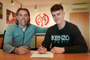 Mainz stattet Talent Laux mit Profivertrag aus