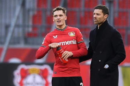 Leverkusen: Alonso lobt Wirtz
