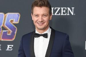Jeremy Renner bekämpft seine Schmerzen mit Meditation