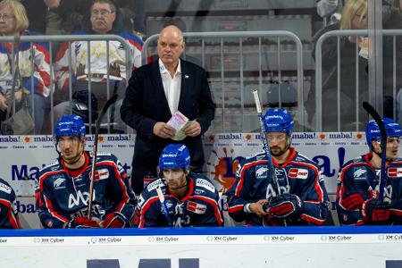 Trainer Stewart und 17 Spieler verlassen die Adler Mannheim
