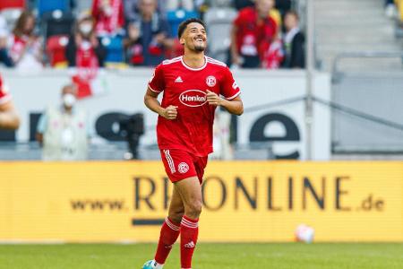 Spitzenreiter Darmstadt verliert in Düsseldorf