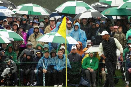 Masters: Koepka nach dritter Runde vorn - Woods steigt aus