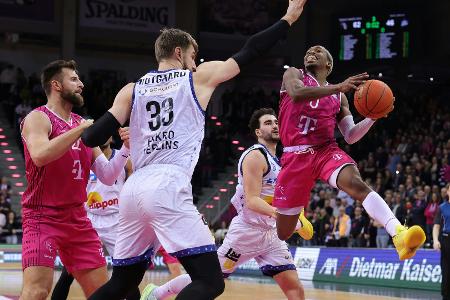 Auch sieben Zweitliga-Bewerbungen um BBL-Lizenz