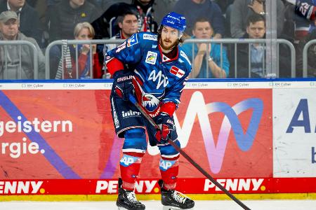 Adler Mannheim: MacInnis verlängert Vertrag
