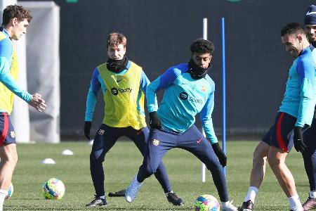 Barcelona: Xavi beruft 15-Jährigen in den Spieltags-Kader