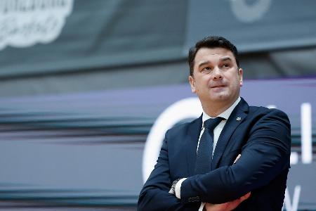 Alba vor Topspiel gewarnt: 