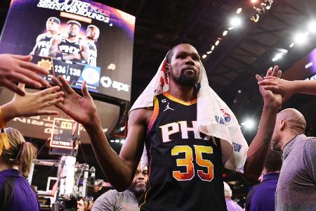 NBA: Phoenix und Denver erreichen Play-off-Viertelfinale