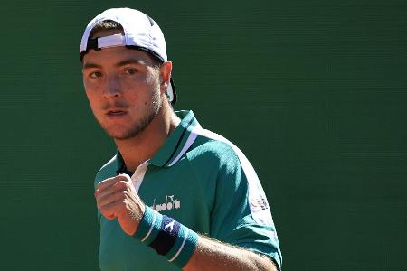 Madrid: Auch Struff im Achtelfinale