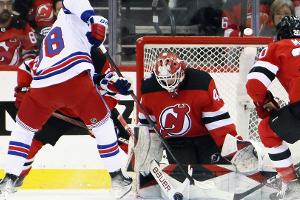 Devils komplettieren zweite Play-off-Runde