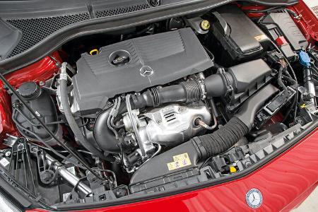 Mercedes B 250, Motor