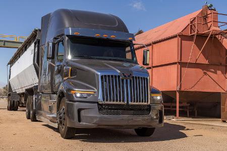 08/2022, Western Star 57X Fronthauber Langstrecken-Lkw