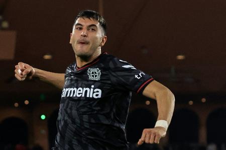 Palacios gegen Köln dabei, Schick verkündet Saisonaus