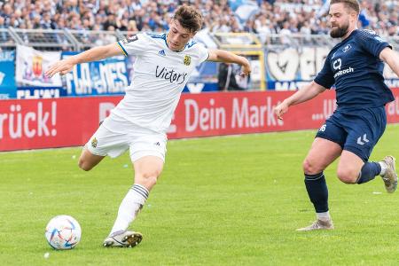 3. Liga: Saarbrücken wahrt Aufstiegschancen