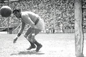 Erster Rekord-WM-Teilnehmer Carbajal gestorben