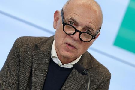 Drohender WM-Blackout: Neuendorf fordert Einigung