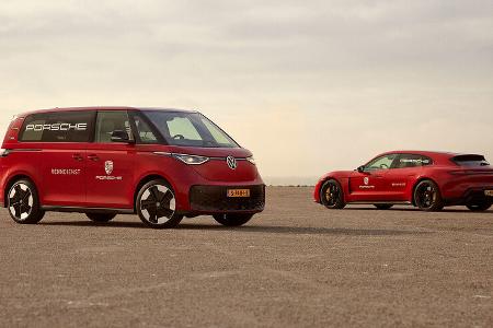 VW ID. Buzz Porsche Taycan Renndienst Historie