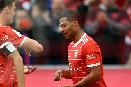 Dank Müller und Gnabry: Bayern legen im Titelkampf vor