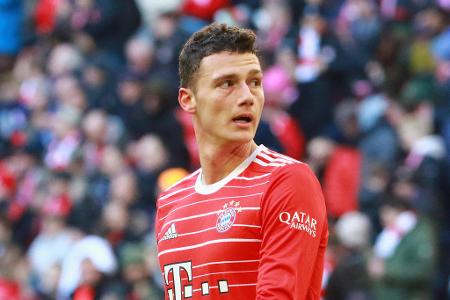 Benjamin Pavard - Note: 2,0 - Agierte in der Defensive konsequent und bot dem Gegner über das ganze Spiel hinweg fast nichts an. In der Spieleröffnung zudem wiederholt mit richtig starken Zuspielen.