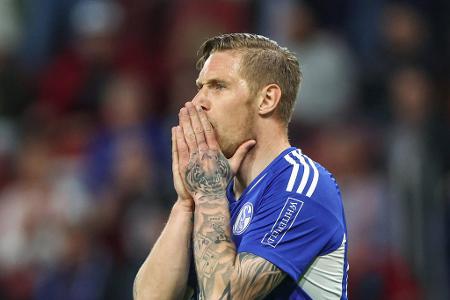 Sebastian Polter (ab 65.) - Note: 3,5 - Übernahm positionsgetreu in der Sturmspitze. Fand als Zielspieler noch etwas Bindung zum Spiel. Kam zu einer Kopfballchance (71.), mehr ergab sich nicht mehr.