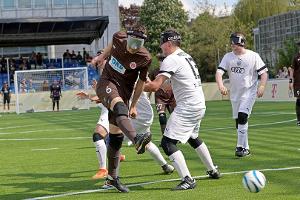 Blindenfußball-BL in Wolfsburg - Favoriten setzen sich durch