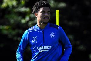 Bayern-Leihgabe Tillman bester Jungprofi in Schottland