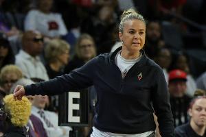 Schwangere getradet: WNBA sperrt Hammon