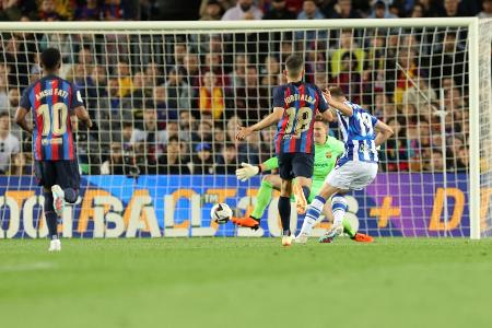 Titelparty trotz Pleite: Barca feiert die Meisterschaft