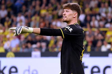 BVB - Tor: Gregor Kobel - Note: 2,5 - Der Schweizer erlebte einen ruhigen Arbeitstag. Wirklich auszeichnen konnte sich der Keeper nur in der 62. Minute, als er den BVB mit einem starken Fußreflex vor dem Ausgleich bewahrte. Mit dem Ball am Fuß gewohnt sicher und zuverlässig.