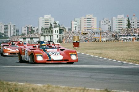 Buenos Aires, Argentina. 9th January 1972. Rd 1. Ronnie PetersonTim Schenken (Ferrari 312PB), 1st position, action