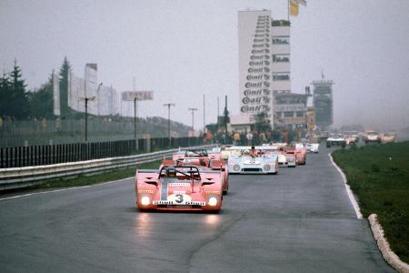 Nurburgring, Germany. 28th May 1972. Rd 8. Ronnie Peterson/Tim Schenken (Ferrari 312PB), 1st position, leads at the start, action