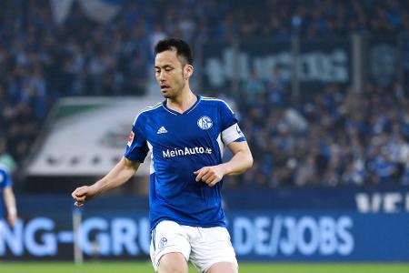 Maya Yoshida (ab 46.) - Note: 5,5 - Machte die Schalker Abwehr noch instabiler, als sie vorher war. Wusste häufig nicht, was in seinen Rücken passierte. Leistete sich vor dem 0:4 einen schweren Fehler und legte Gnabry den Ball perfekt zum Durchstarten vor (65.). Beim 0:5 erneut mit Stellungsfehler.