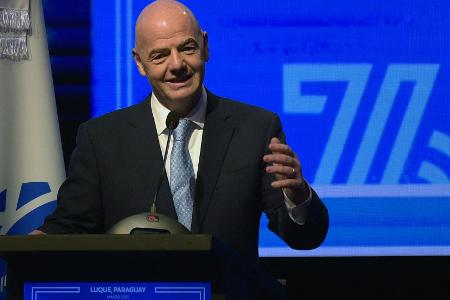 Rassismus: Infantino für Strafanzeigen - Ancelotti kritisch