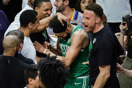 Buzzerbeater: Boston erzwingt Spiel sieben