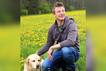 Jungunternehmer mit Gardemaß