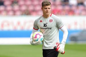 Personeller Doppelschlag: Augsburg holt Dahmen und Pfeiffer