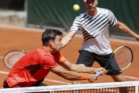 Doppel: Mies im Halbfinale von Paris