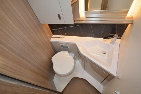 Buerstner Lyseo I 744 Harmony Line