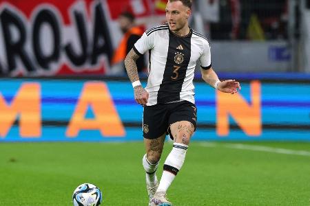 Mehr Dreierkette wagen: RB-Profis begrüßen Flicks Taktikplan