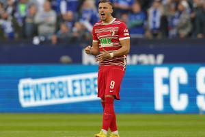 Augsburg: Demirovic am Meniskus operiert
