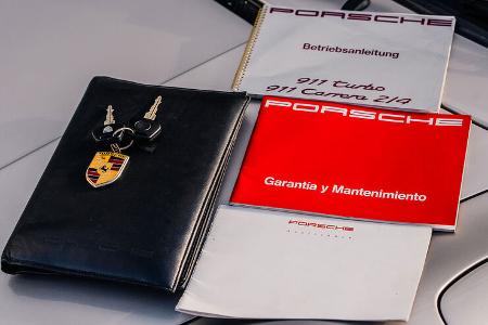 Porsche 911 (964) Cabrio Werks-Turbolook Ex Diego Maradona (1993)