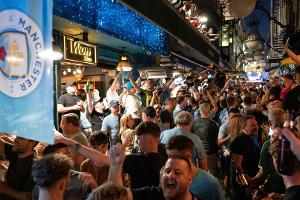 Fans von City und Inter fiebern Finale in Istanbul entgegen