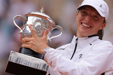 French Open: Swiatek solidarisiert sich mit Ukrainerinnen