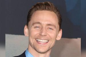 Tom Hiddleston: Loki kickt für den guten Zweck