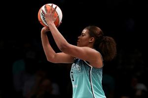 "Sister Act" in der WNBA geht an Nyara Sabally