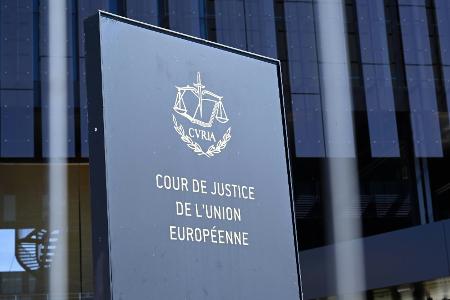 Spielervermittler-Streit geht vor den EuGH