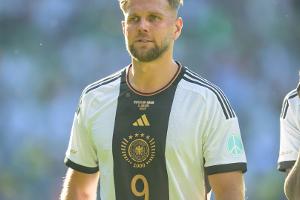 Füllkrug kann über Eberl-Spitze "eher lächeln"